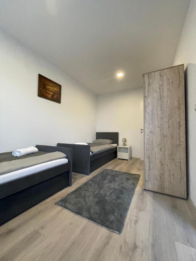 Ammirevole Ravne Apartments Visoko Extérieur photo