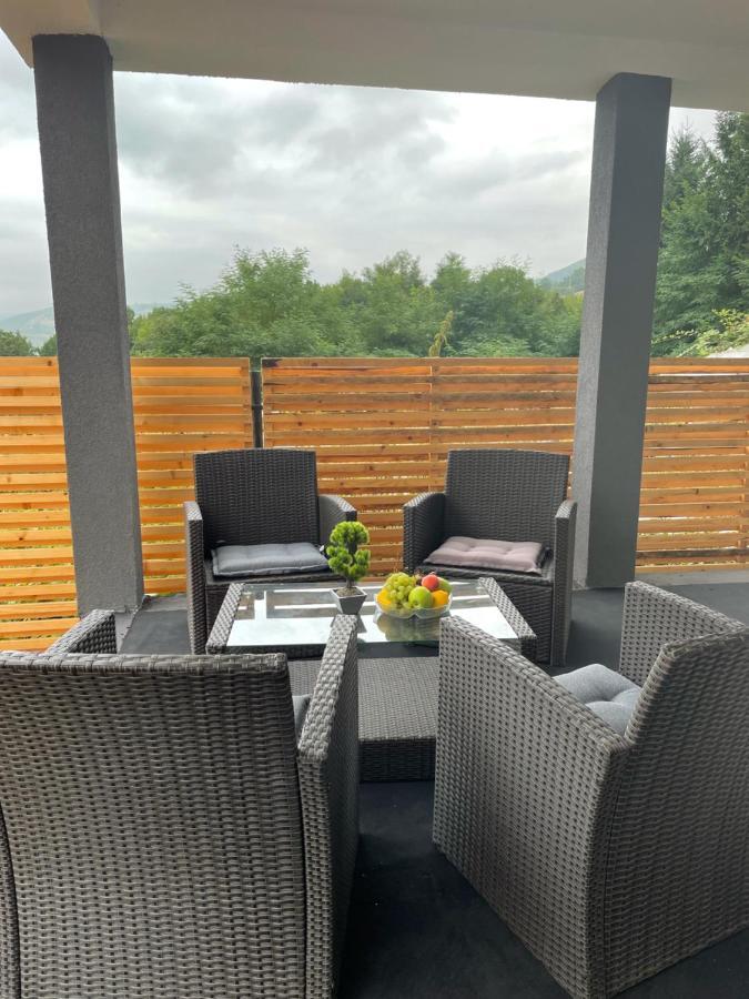 Ammirevole Ravne Apartments Visoko Extérieur photo