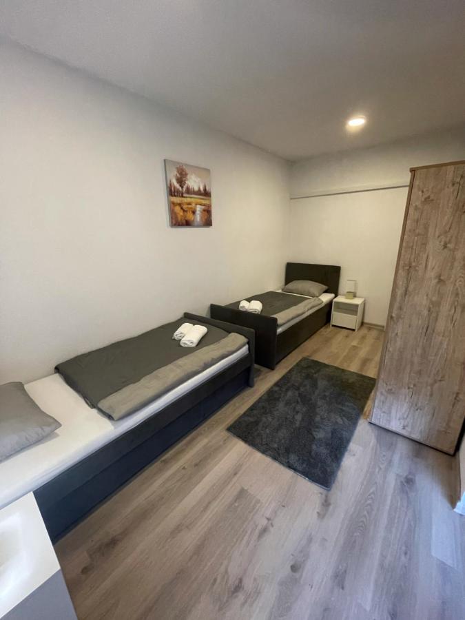 Ammirevole Ravne Apartments Visoko Extérieur photo