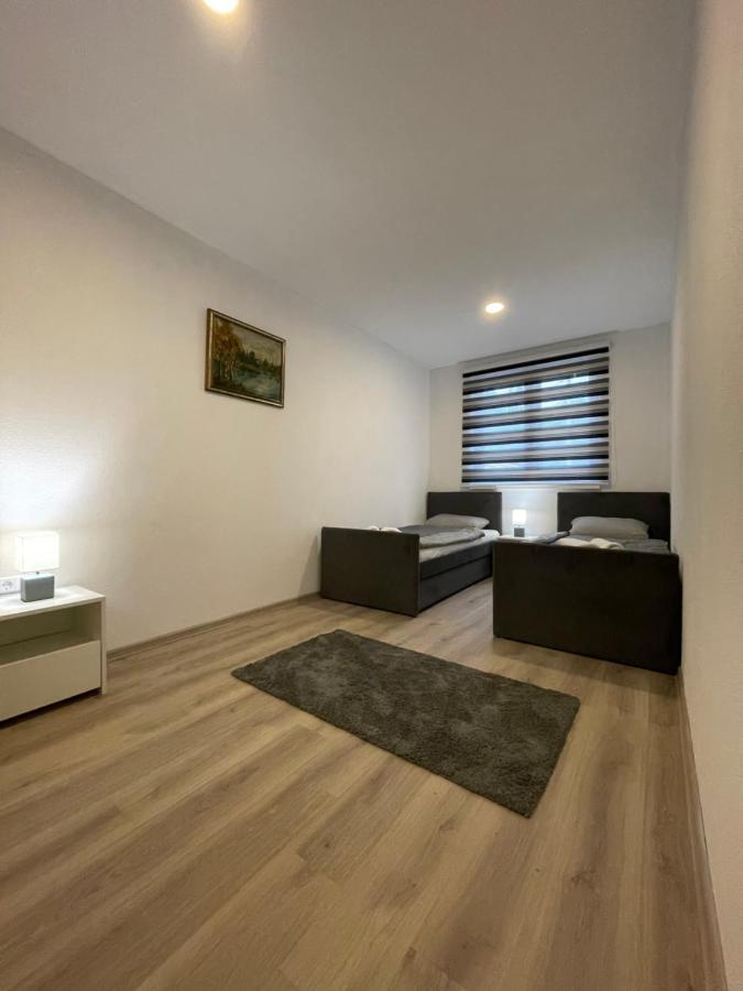 Ammirevole Ravne Apartments Visoko Extérieur photo